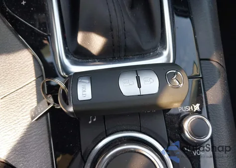 2016 Mazda Mazda3 I Sport из США, поврежденный, VIN JM1BM1J72G1328751